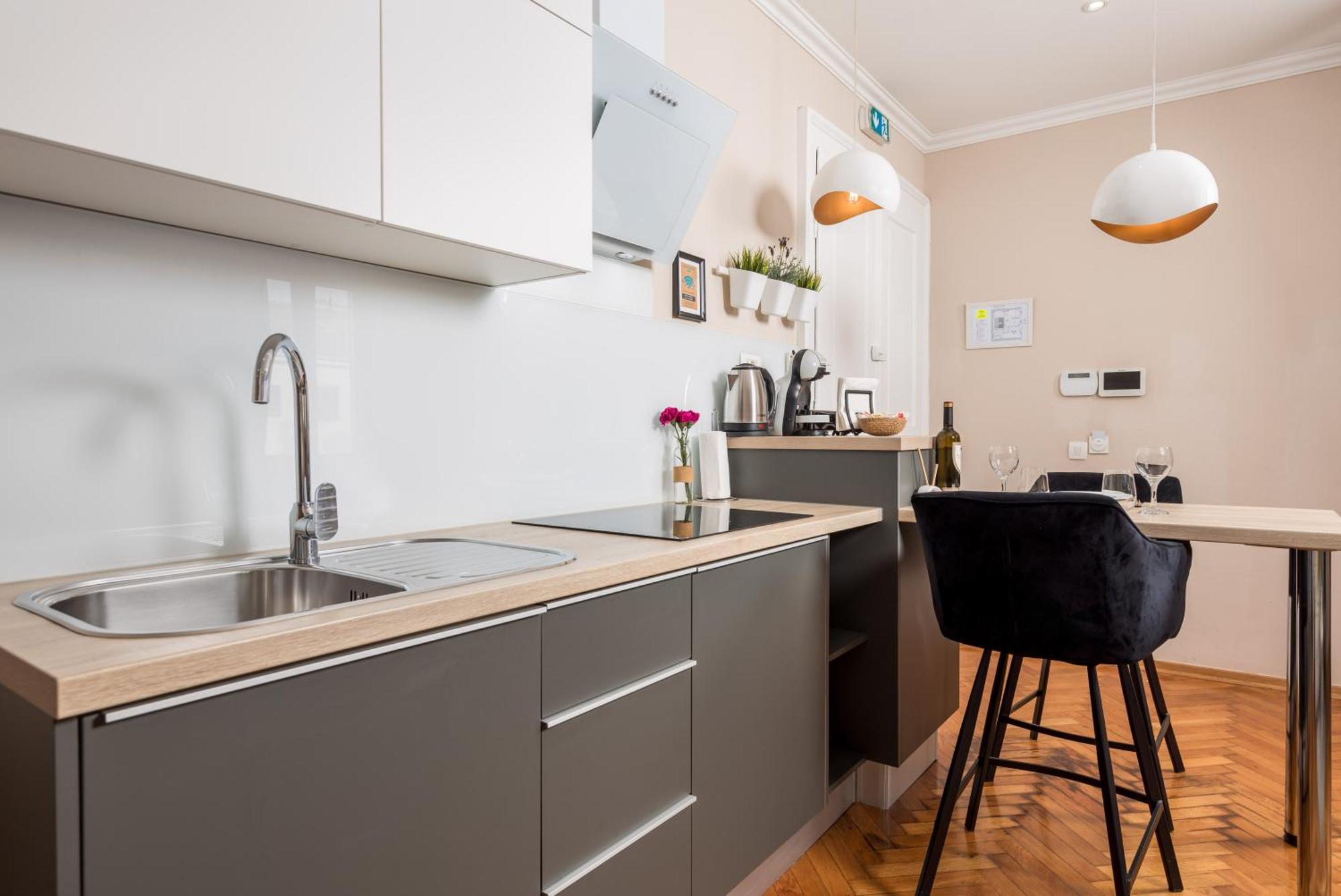 Apartments Neo Rijeka Eksteriør billede